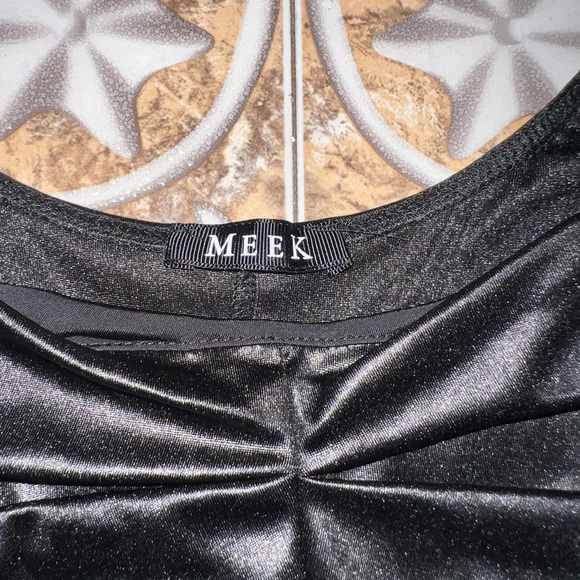 Meek off the shoulder dress - Picture 2 of 3